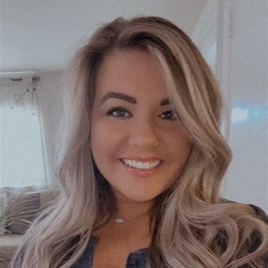 Meet your Posher, Kelsey